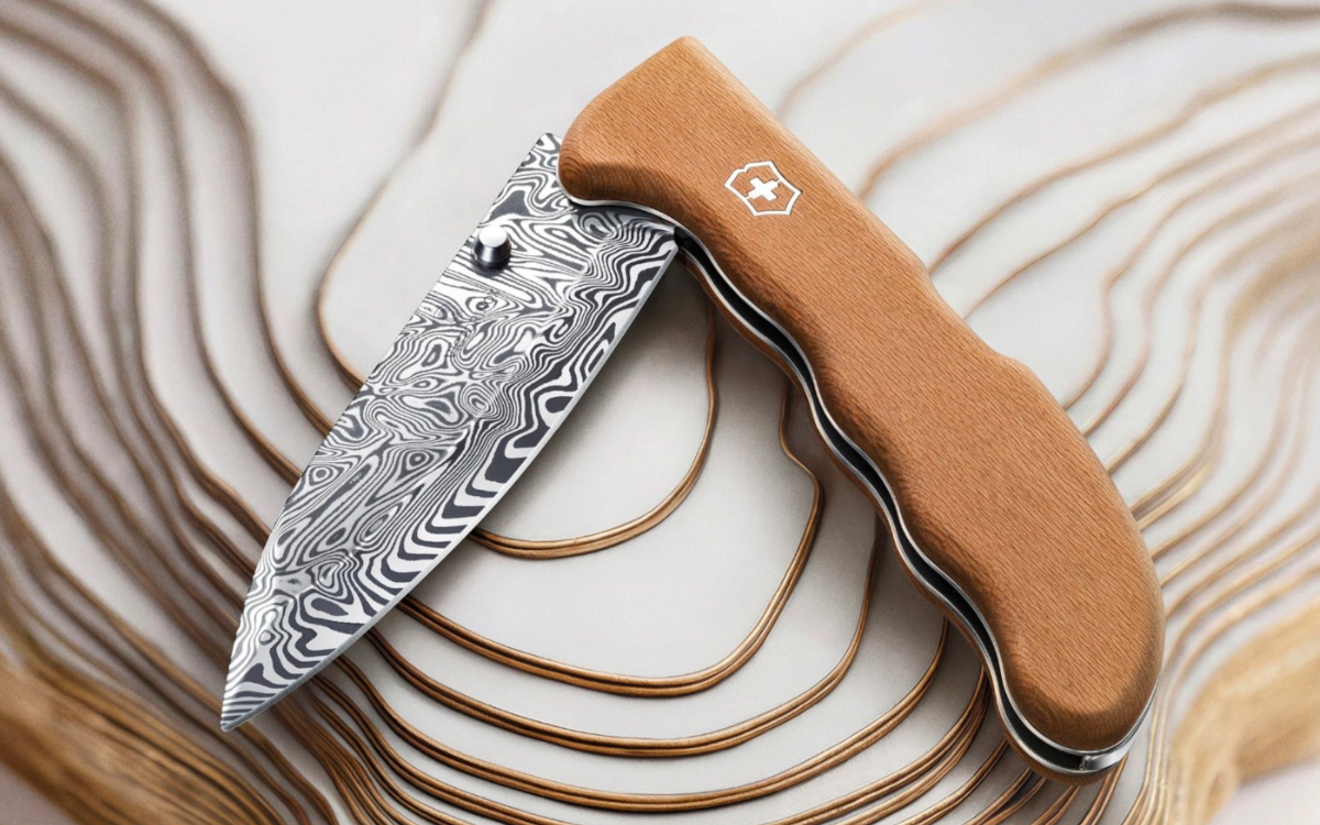 Victorinox Damascus 2026